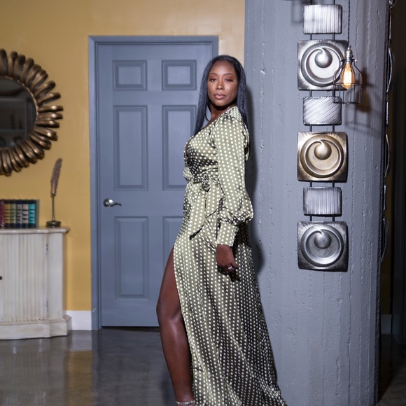 It's the Slit for me, Green Polka Dot Dress - Picture 3 of 4